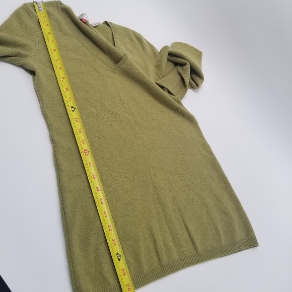 Cashmere Sweater - Chartreuse Pea Green V Neck - S - Picture 5 of 8